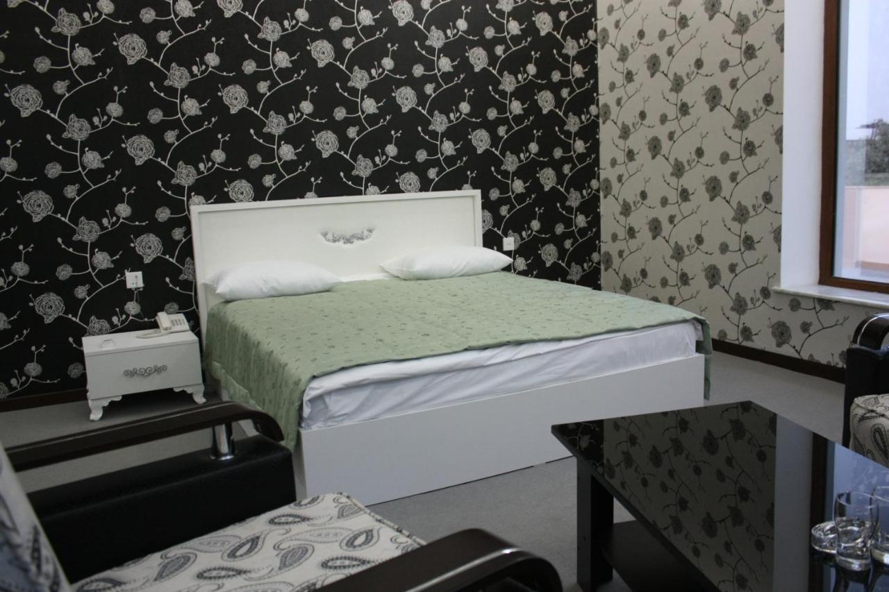 Titanik Hotel باكو المظهر الخارجي الصورة