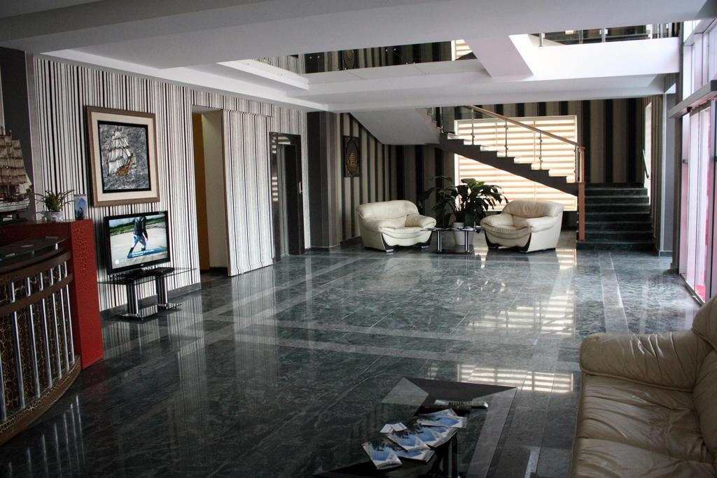Titanik Hotel باكو المظهر الخارجي الصورة