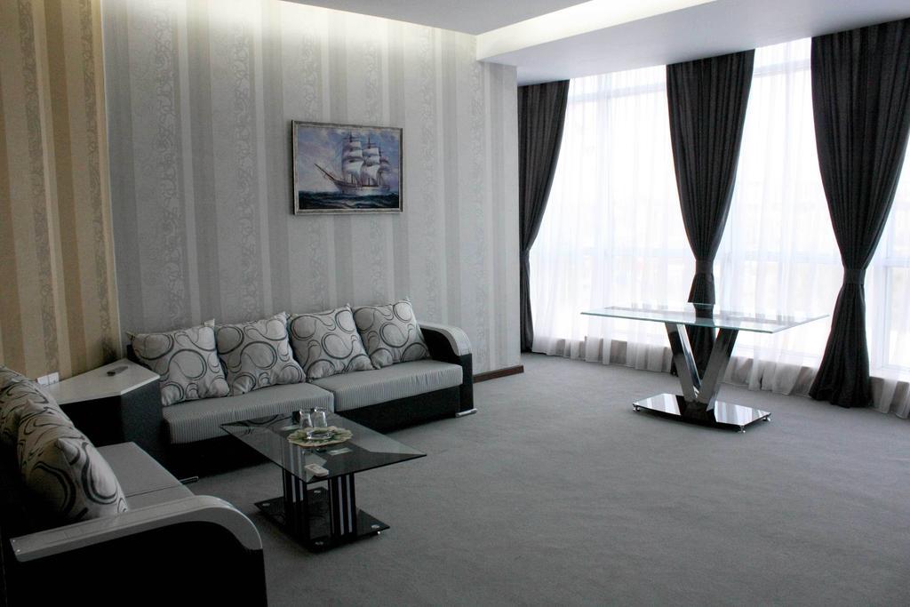 Titanik Hotel باكو المظهر الخارجي الصورة